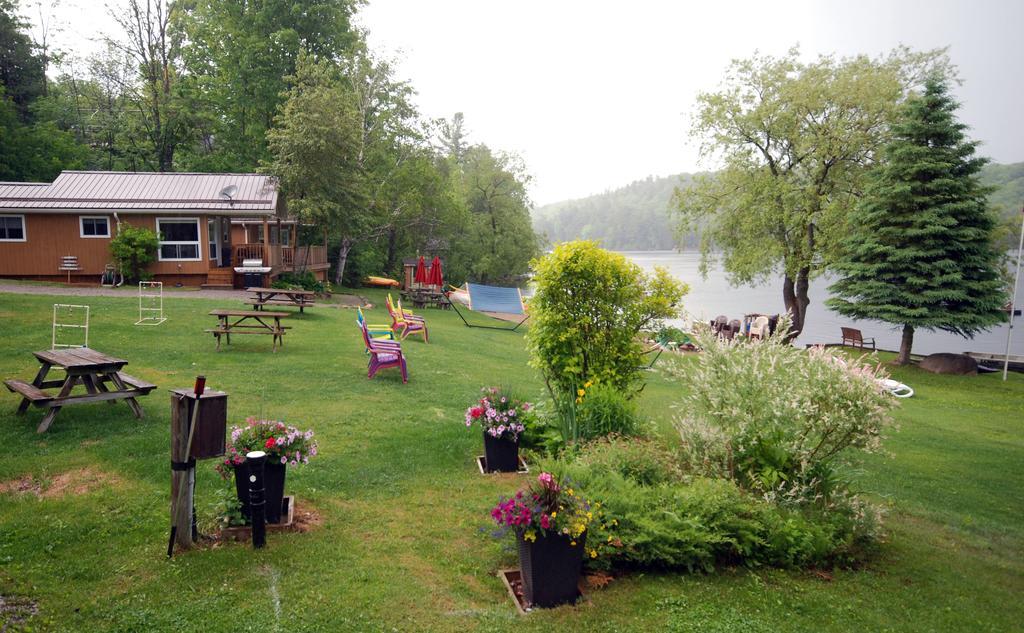 Ogopogo Resort Carnarvon Dış mekan fotoğraf